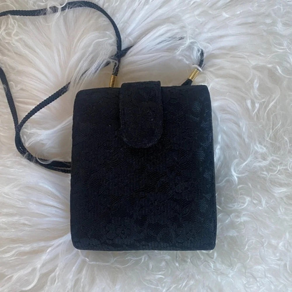 Handbags - Black Lace Evening Bag